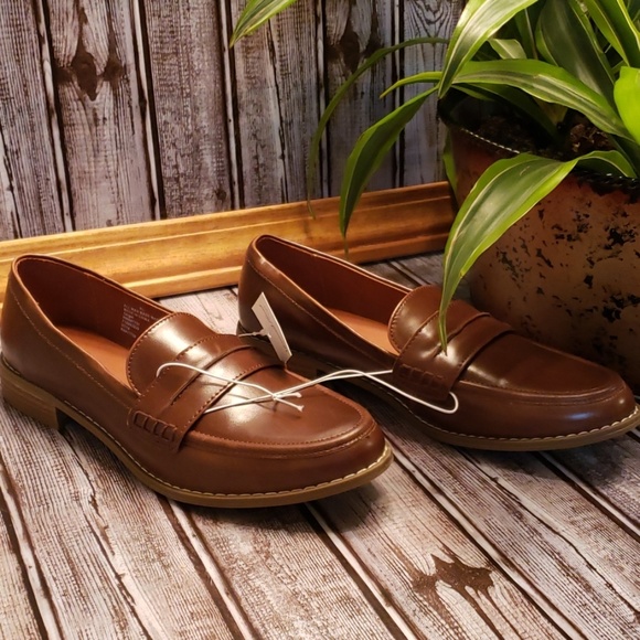 women's quinn closed back loafers